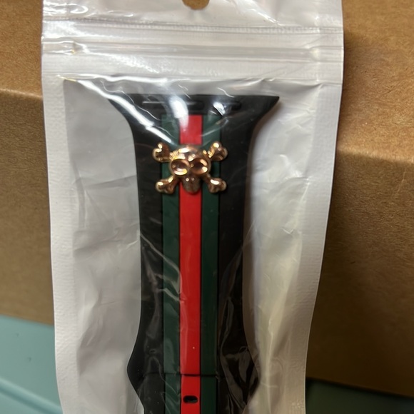 Sports band - Picture 2 of 3